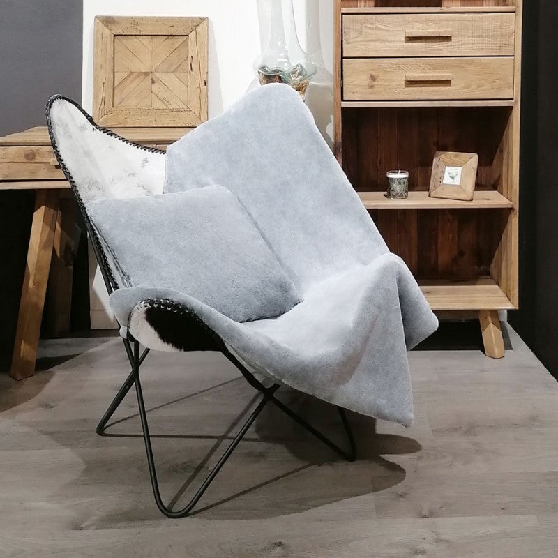 Plaid en fausse fourrure gris givré ultra doux 130x170 cm - LEVY - 2