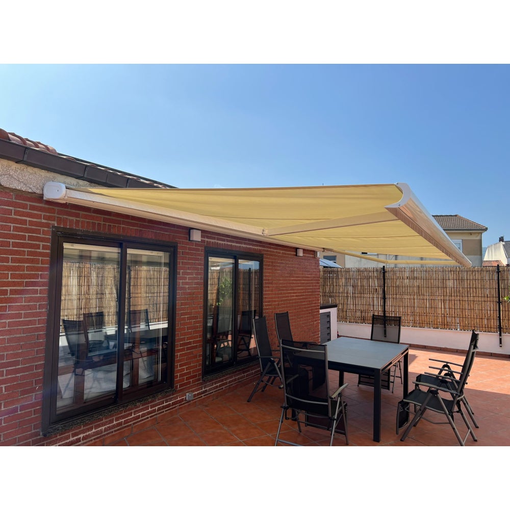 Toldo cofre samoa de 6 m x 3,5 m con motor, mando a distancia y sistema de emergencia (sesec - crudo)