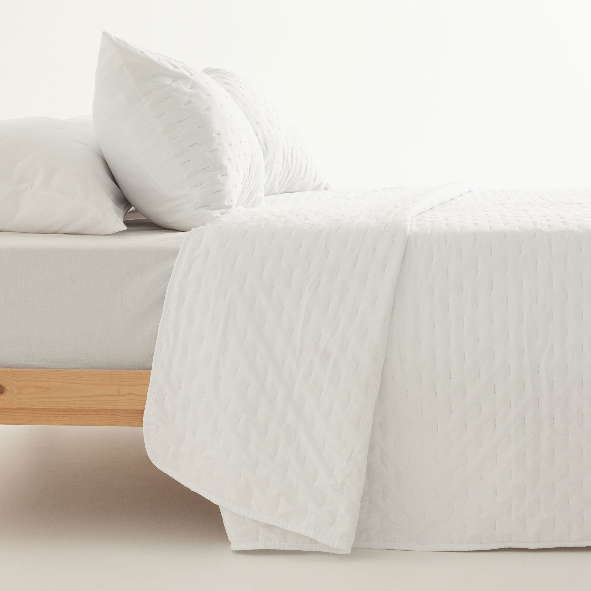 Colcha acolchada lisa cama 150/160 incluye fundas de almohada 250x270 + 2(50x70) cm blanco - 3