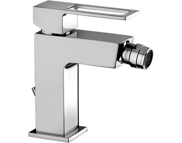 Estanterã­a de bambãº con 5 estantes en color bambãº.