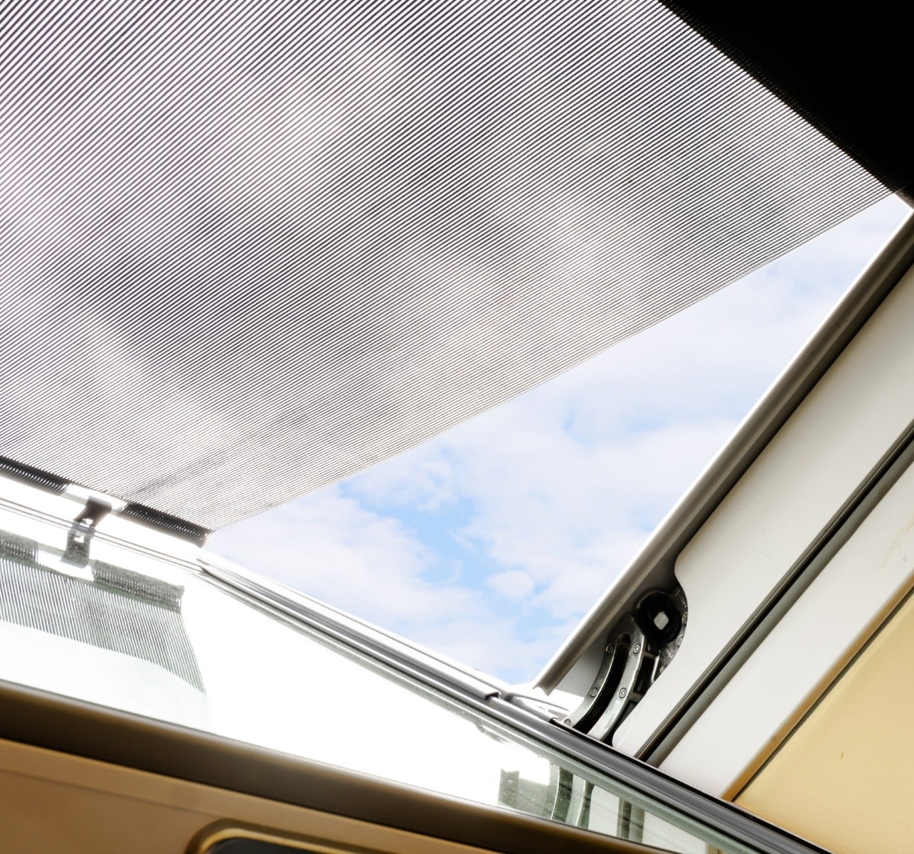Store extérieur anti-chaleur pare-soleil pour fenêtre de toit – compatible VELUX® 606, S06, 608, S08 - 4