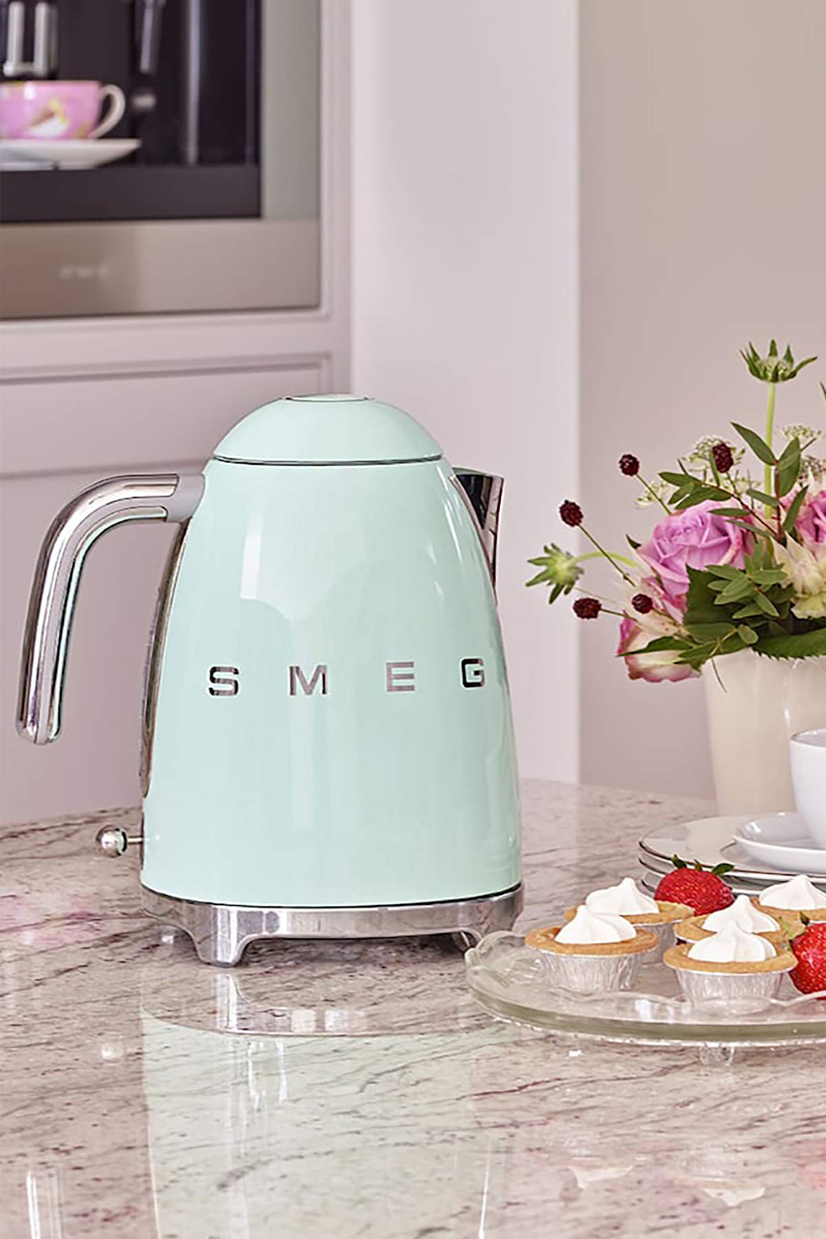 Bouilloire à température réglable 1,7L vert d'eau KLF04PGEU Smeg - 6