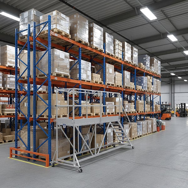 Plateforme roulante 9 marches - Hauteur max. de travail 3.80m - PTF109D - 5