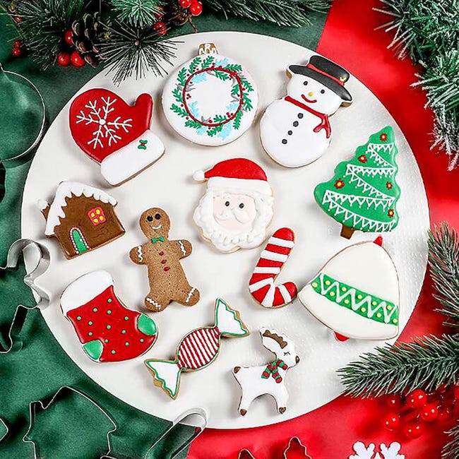 Lot De 12 Emporte-pièces De Noël En Acier Inoxydable - Bonhomme En Pain D' épices, Arbre De Noël, Flocon De Neige, Bonhomme De Neige, Chaussette Lot De 12 Emporte-pièces De Noël En Acier Inoxydable - Bonhomme En Pain D' épices, Arbre De Noël, Flocon De Neige, Bonhomme De Neige, Chaussette
