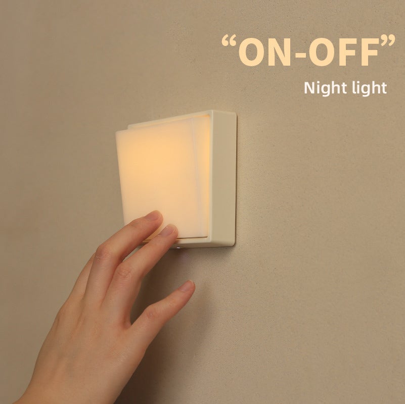 Lampada LED da Tavolo e Comodino Ricaricabile con Dimming e Interruttore Innovativo – Batteria 1200mAh, Design Compatto - Bianca | Leroy Merlin