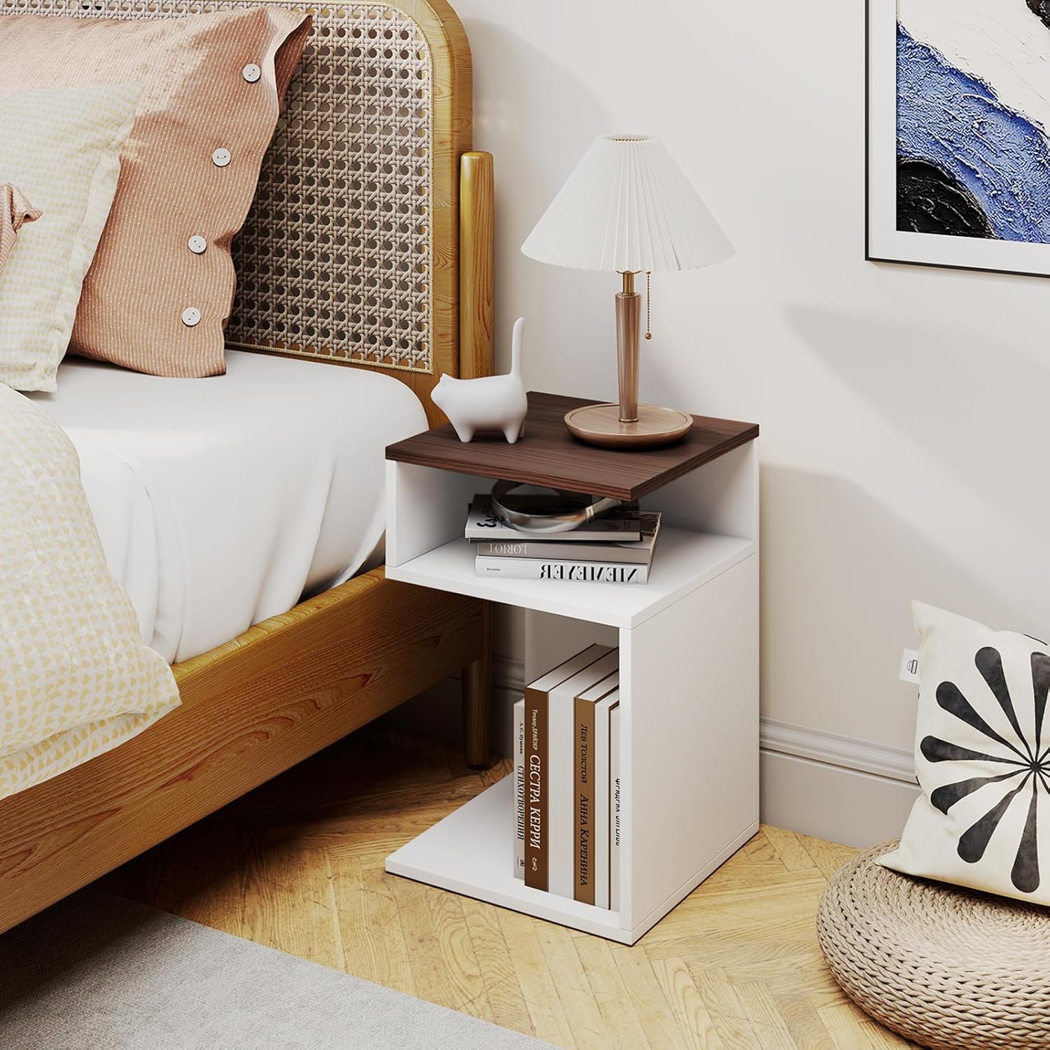 Table d'Appoint en Forme S, Bout de Canapé avec 2 Casiers Ouverts, 3 Étagères Design Géométrique Compacte, Blanc, pour Salon Chambre, Blanc+Noyer - 4