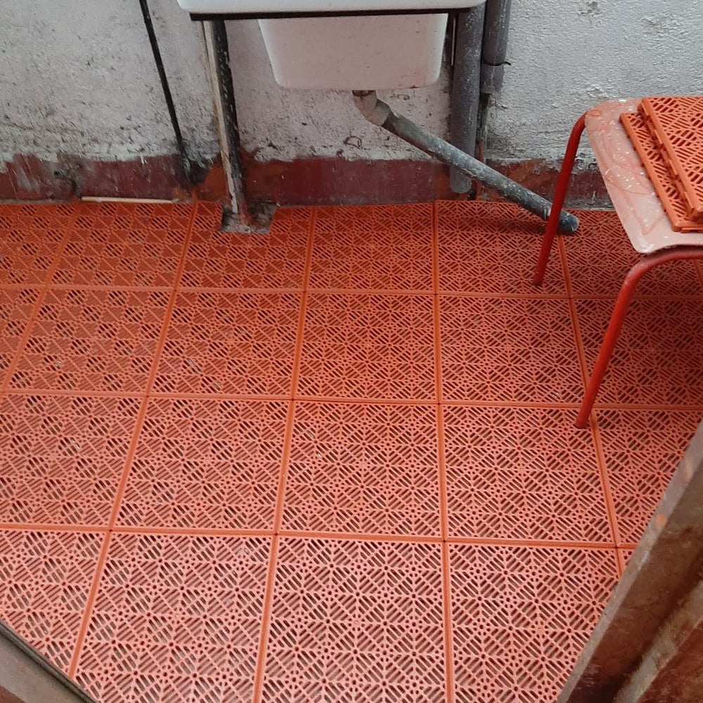 Loseta Autoventilada para Suelos (Teja/Terracota). Medidas: 30 x 30 x 1,5cm. Colocación en piscinas, duchas de jardín, baños, vestuarios, terrazas - 5