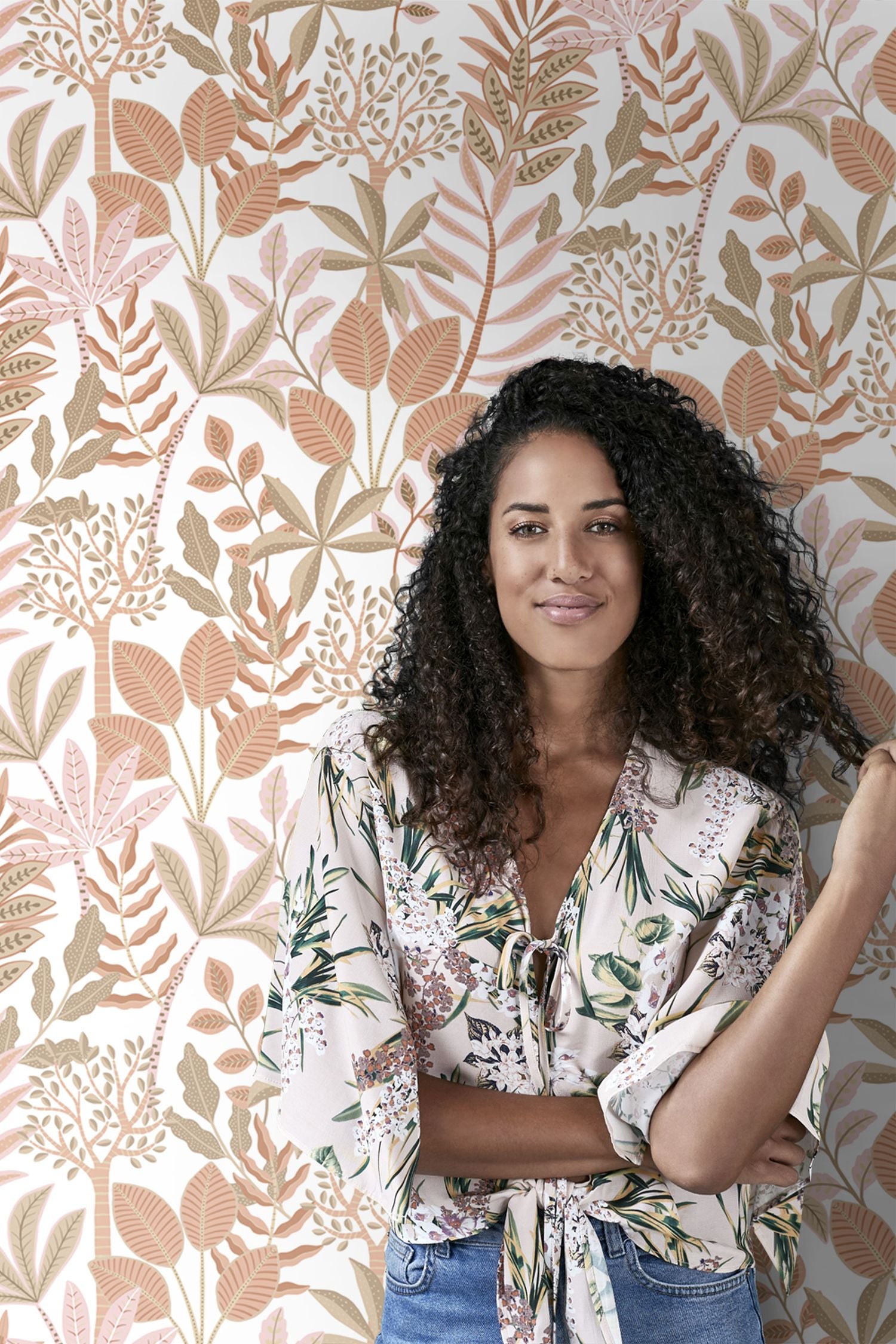 Papier peint feuilles terracotta, marron et rose - 50 x 900 cm - ESTAhome - 2