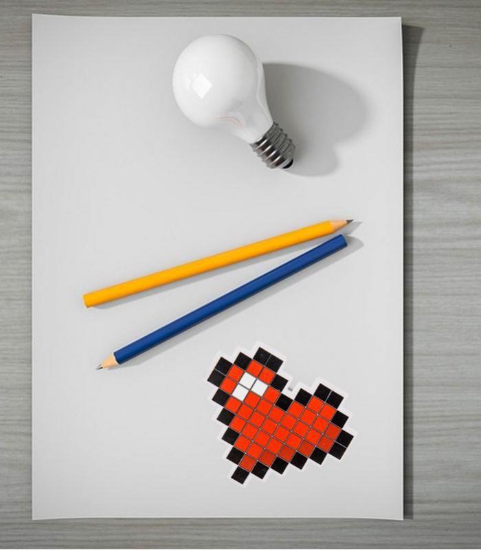 Cancellatore a cuore di pixel gigante - 2