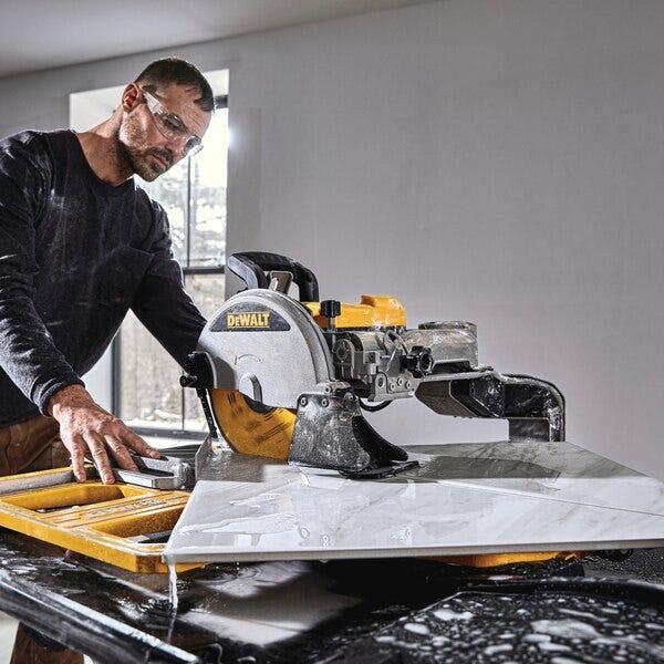DeWALT - Scie à carrelage grande capacité 1600W 250mm - D36000 - 5