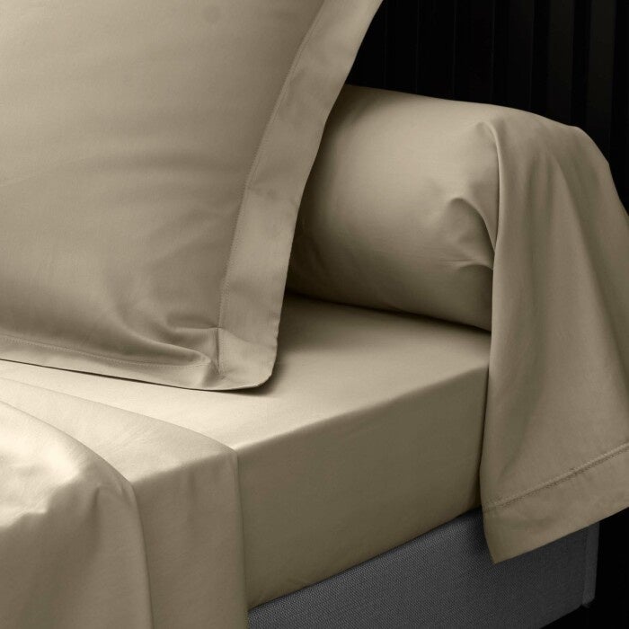 Taie d’oreiller 63 x 63 cm en percale Sable – Volant plat & point bourdon - 3