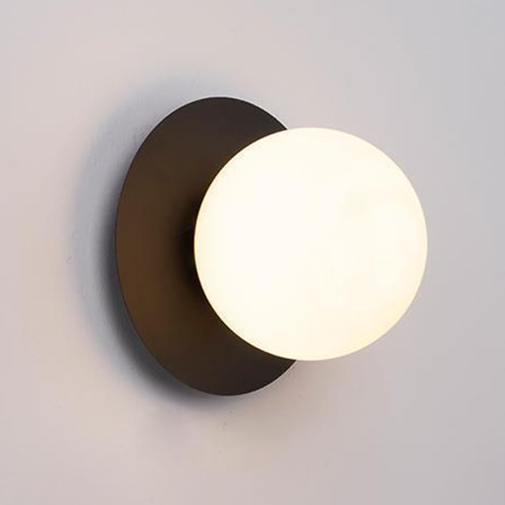 Średniowieczna kulista lampa ścienna z kutego żelaza - klosz z białego szkła - oprawka E27 - światło trójkolorowe - do sypialni lub łazienki (czarna)
