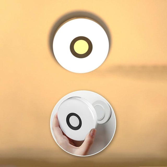 Lampka nocna LED z czujnikiem ruchu 2S, ładowalna, magnetyczna, 3 temperatury barwowe, praktyczne oświetlenie do sypialni i korytarza