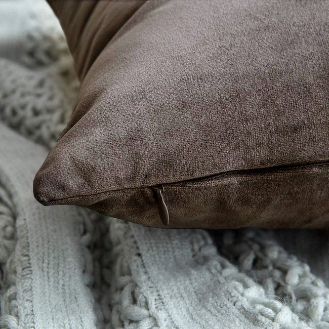 AMFUN Copricuscini in Velluto 45x45cm - 2 Pezzi Federe Cuscini con Cerniera Invisibile, Grigio Decorativi per Cucina Sedia Soggiorno Camera da Letto AMFUN Copricuscini in Velluto 45x45cm - 2 Pezzi Federe Cuscini con Cerniera Invisibile, Grigio Decorativi per Cucina Sedia Soggiorno Camera da Letto