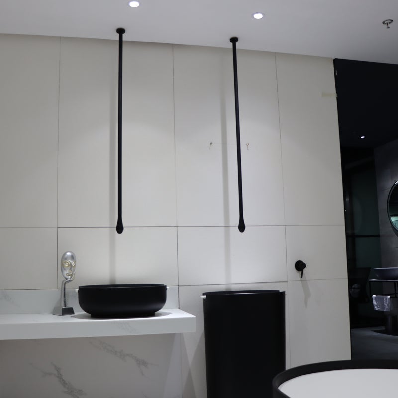 Bernstein Bateria umywalkowa sufitowa DROP 135 czarny mat