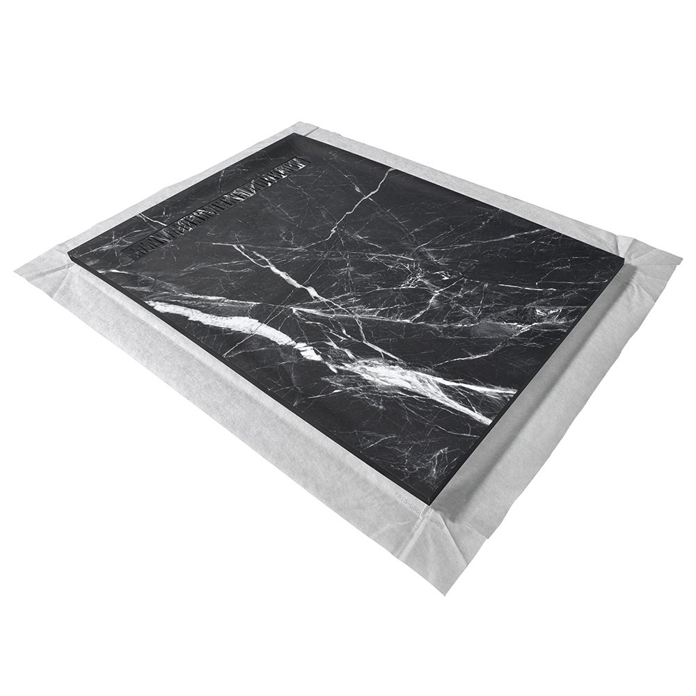 Receveur résine 200 x 100 cm effet marbre noir - grille caniveau excentrée - 2