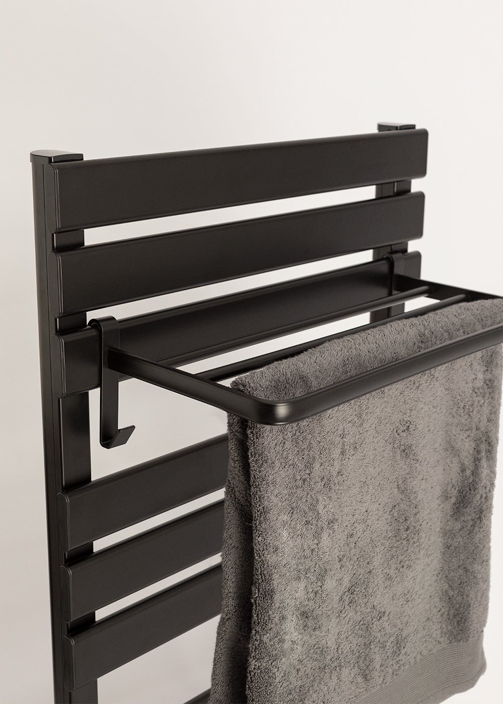 CREATE - Toalheiro elétrico aquecido com WiFi 500/1500W - Preto - Com prateleira 3 barras - WARM TOWEL PRO - 3