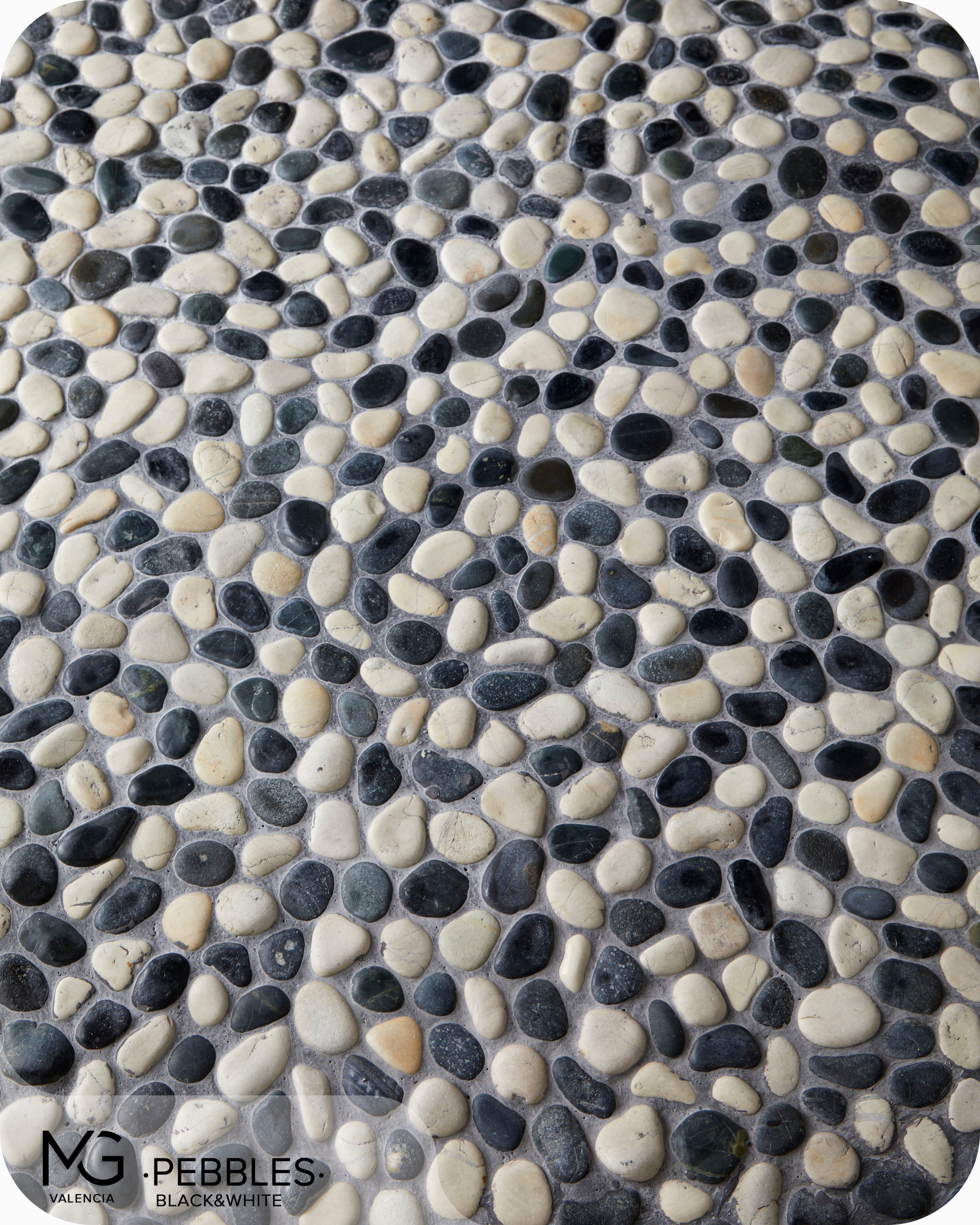 Mosaïque de galets de mer naturels 30x30cm | PEBBLES BLACK&WHITE | (Boîte de 11 mailles = 1m2) - 4