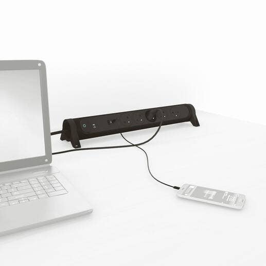 Legrand - Rallonge multiprise 5 prises et interrupteur + parafoudre + USB type A et type C - cordon 1,5m - 049429 - 7