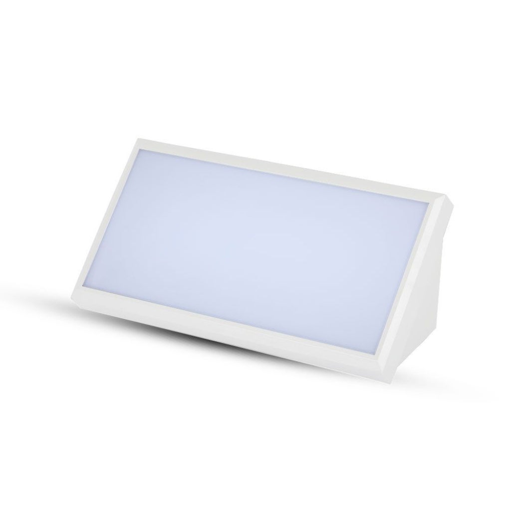 Lampa ścienna LED kątowa 20W kolor biały 6500K IP65