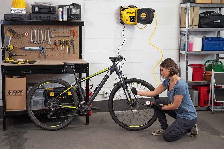 Stanley Compresseur, compresseur d'air sans huile, enrouleur automatique, montage mural, 1.5 ch, 8 bar, sans cuve - 5