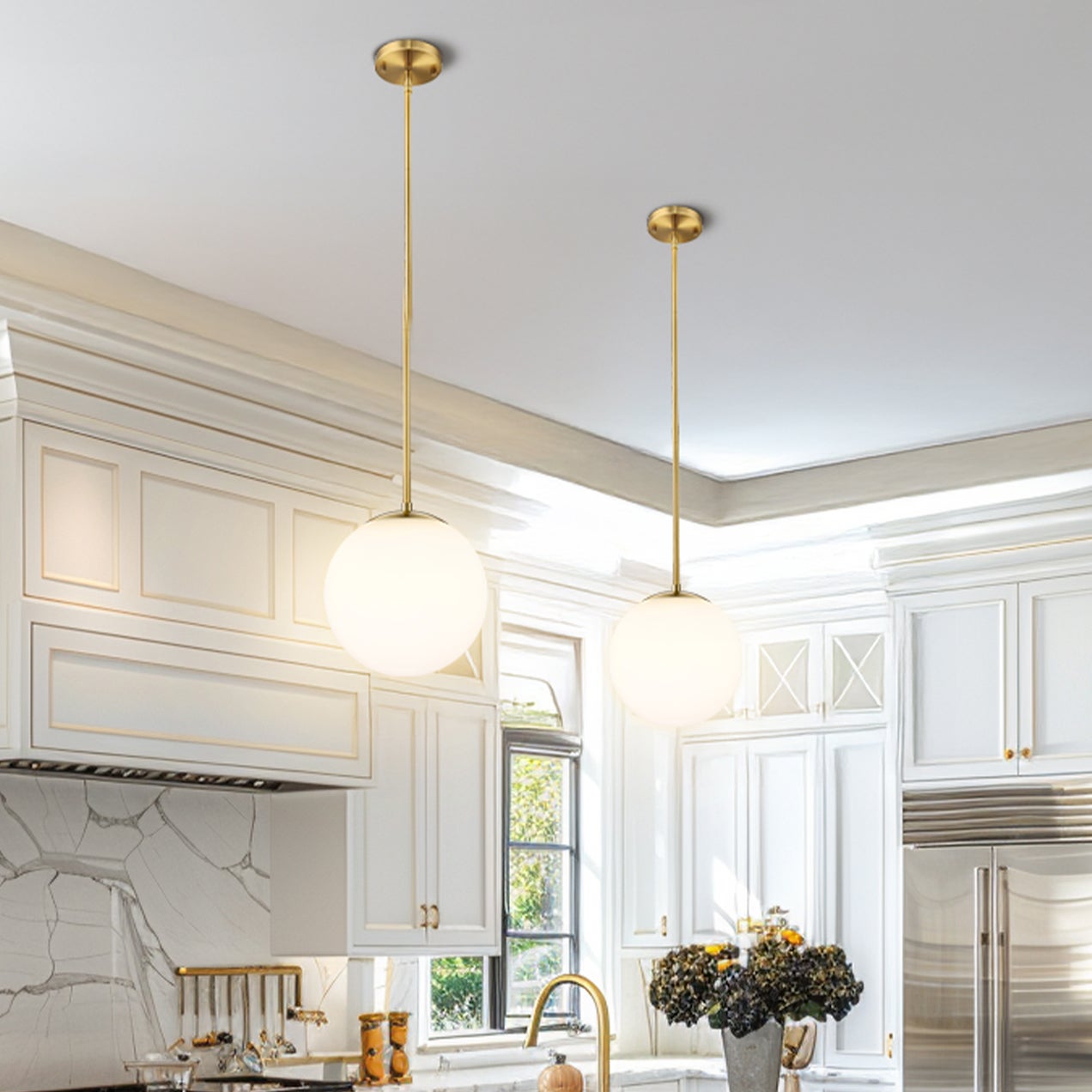 Żyrandol LED wysokiej klasy, lampa wisząca Mid-Century z żarówką i szklanym kloszem, regulowany pręt sufitowy, ciepłe światło 3000K (φ25 cm) - 2