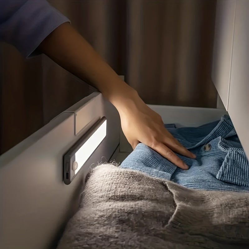 Luz nocturna inteligente LED ultradelgada de 40 cm con sensor de movimiento y recargable por USB para armario, dormitorio y cocina. - 3