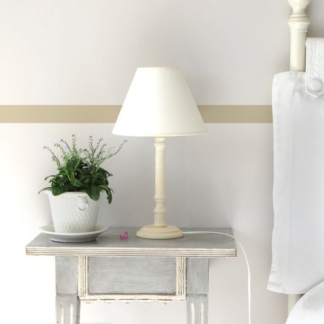 Bordo decorativo adesivo, tinta unita color guscio d'uovo, 5 cm x 300 cm