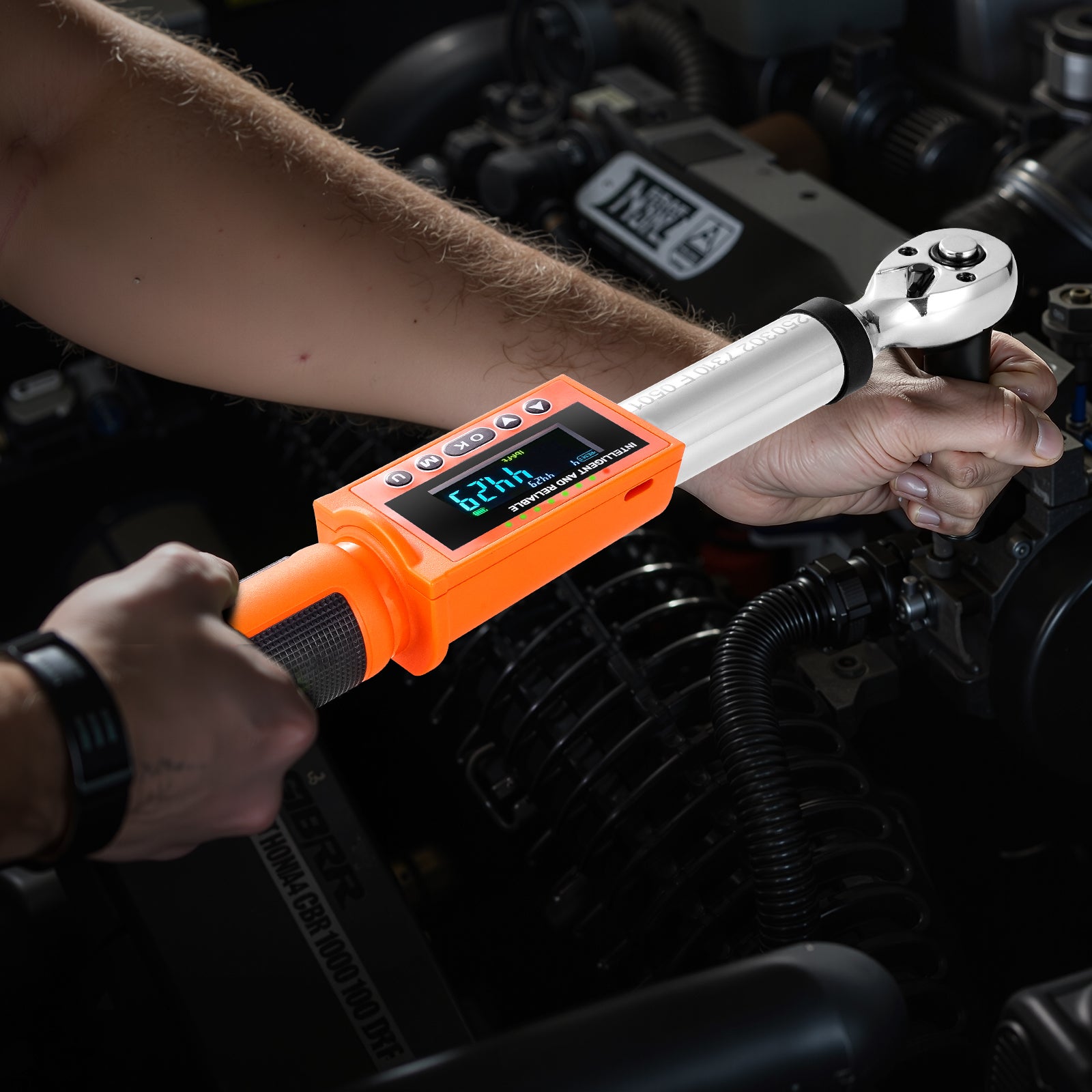 Klucz dynamometryczny cyfrowy 3/8 cala Napęd 0-135 Nm 72 zęby ±2% VEVOR - 9