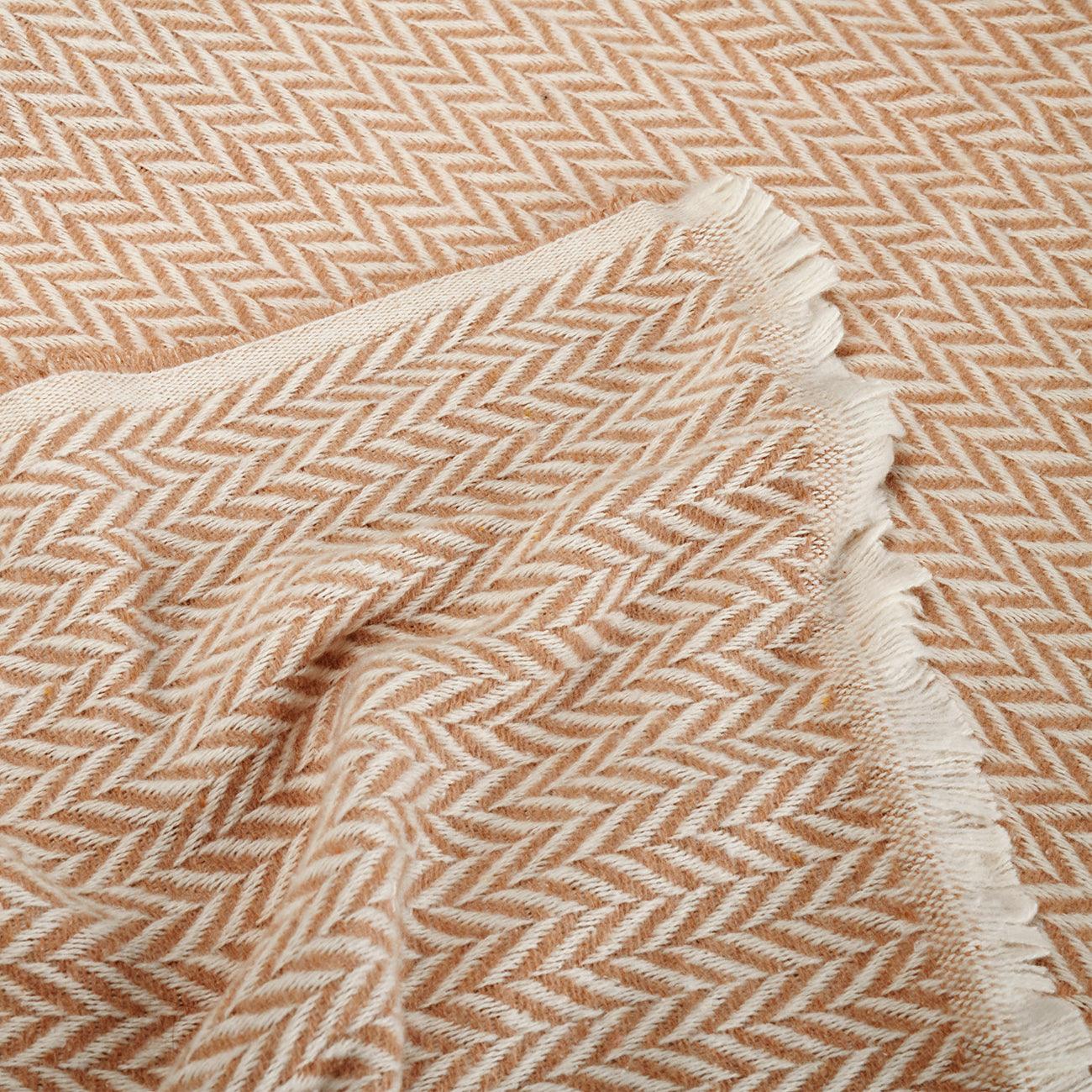Plaid en coton motif chevron beige 180x125 cm | plaid canapé et lit | doux et respirant - 5