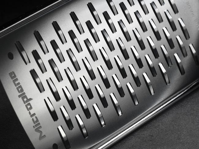 Grattugia Buddy's Blades 30,5 Cm - Acciaio Inox Per Parmigiano, Zenzero, Lavabile In Lavastoviglie - Foto 3