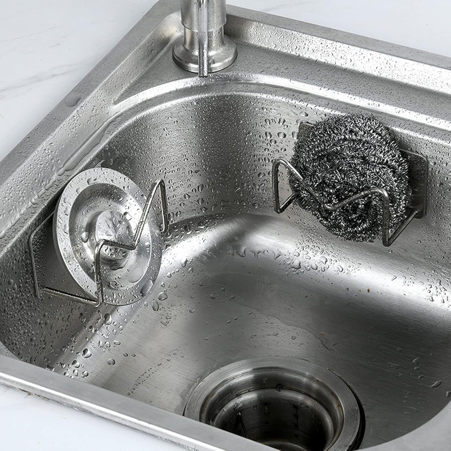 Paquet de 2 porte-éponge auto-adhésif, porte-éponge d'évier de cuisine en acier inoxydable 304, porte-éponge sans perçage pour égouttoir à vaisselle - 5