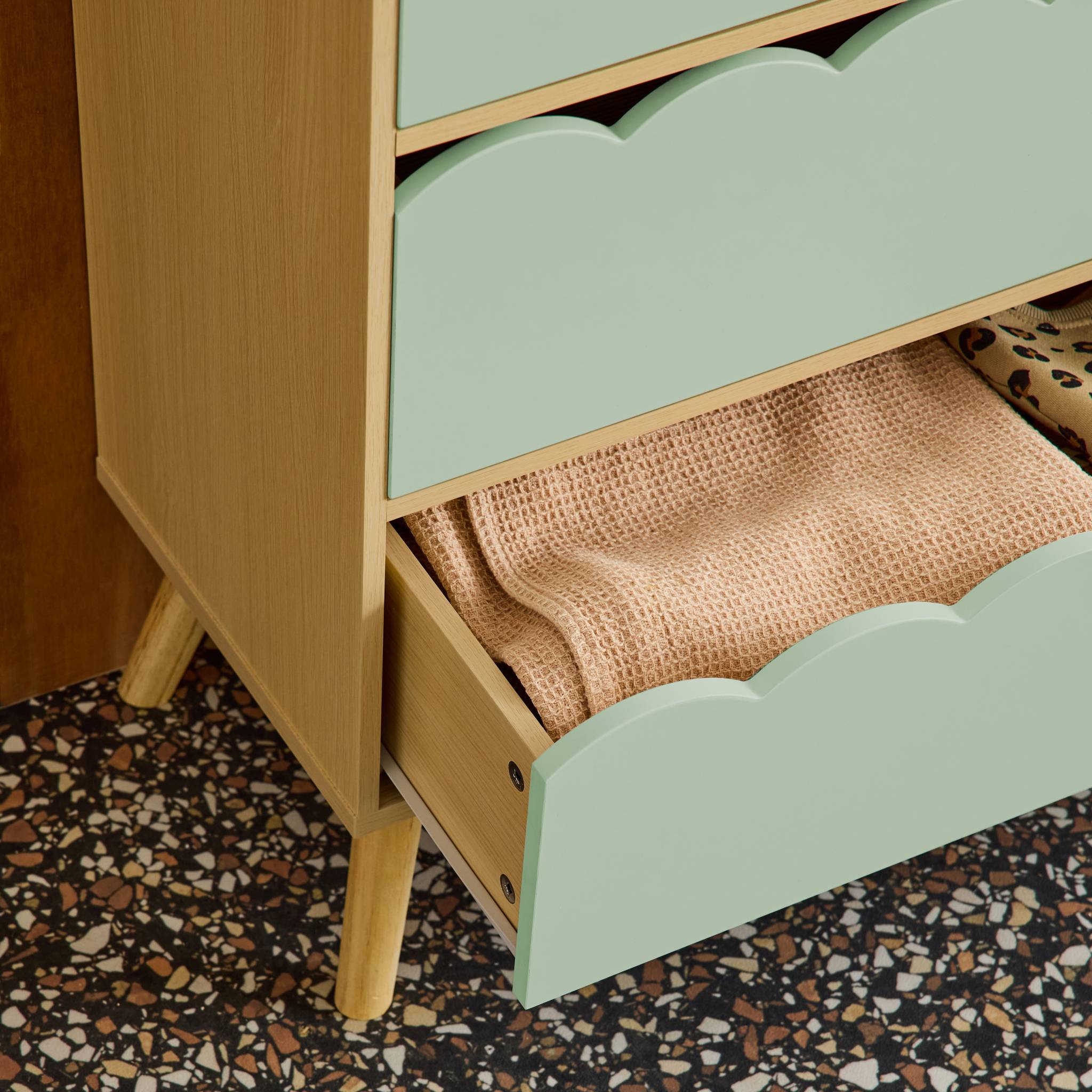 Commode enfant décor bois vert 3 tiroirs. pieds bois de pin - 80 x 30 x 79 cm - Azur AZUR - 7