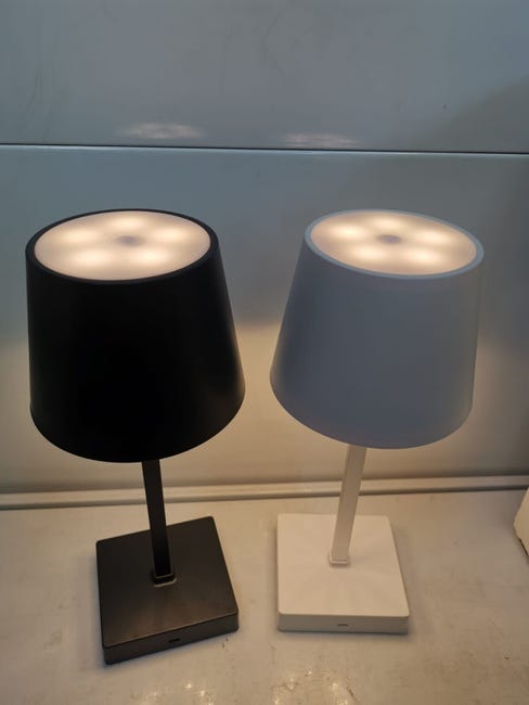 LAMPADA TAVOLO TOUCH LED MODERNA RICARICABILE BAR HOTEL RISTORANTE Verde Chiaro 85352551 LAMPADA TAVOLO TOUCH LED MODERNA RICARICABILE BAR HOTEL RISTORANTE Verde Chiaro 85352551