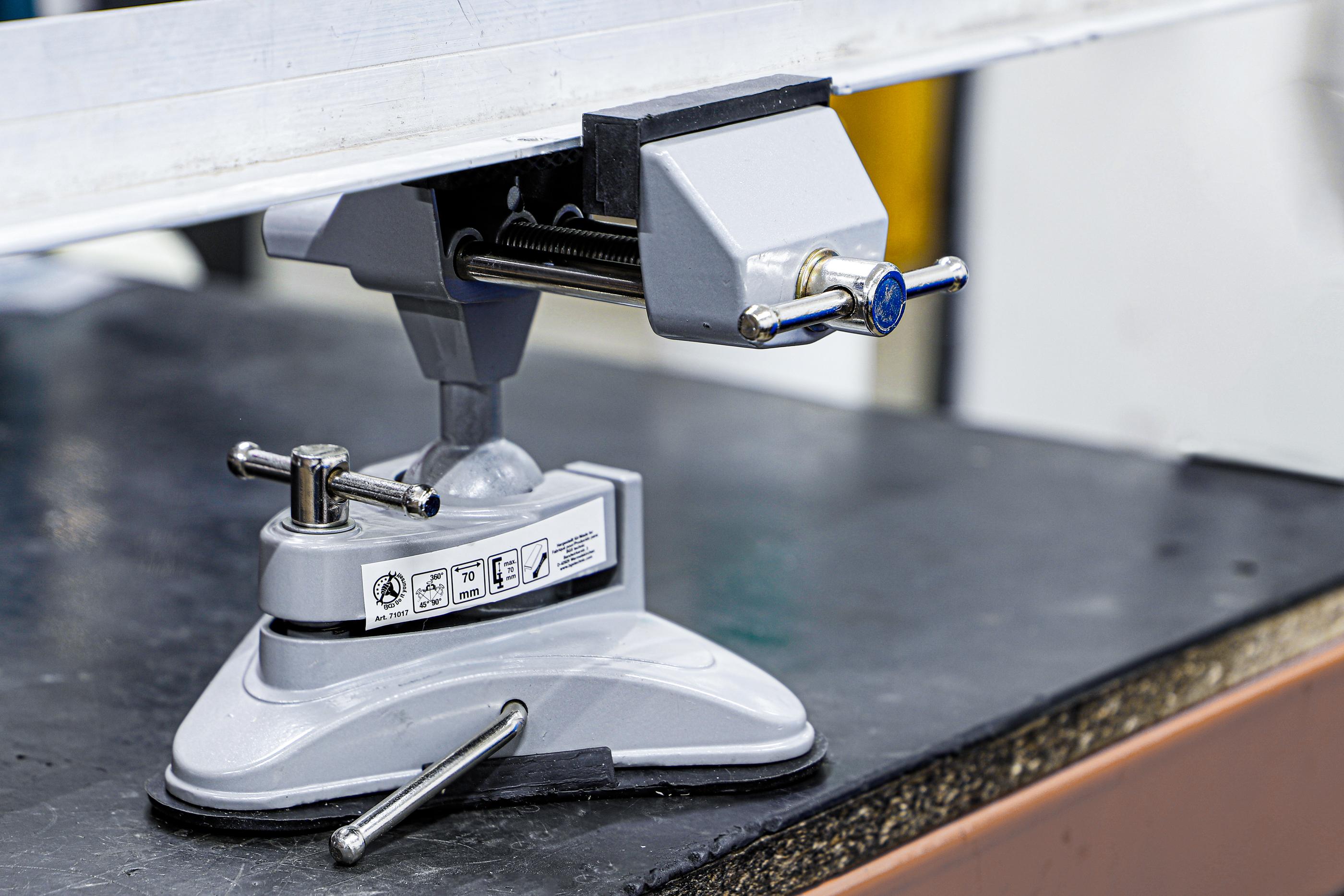 Torno de bacada de mesa | articulado | Mandíbulas de 70 mm | com pé de sucção a vácuo - 4