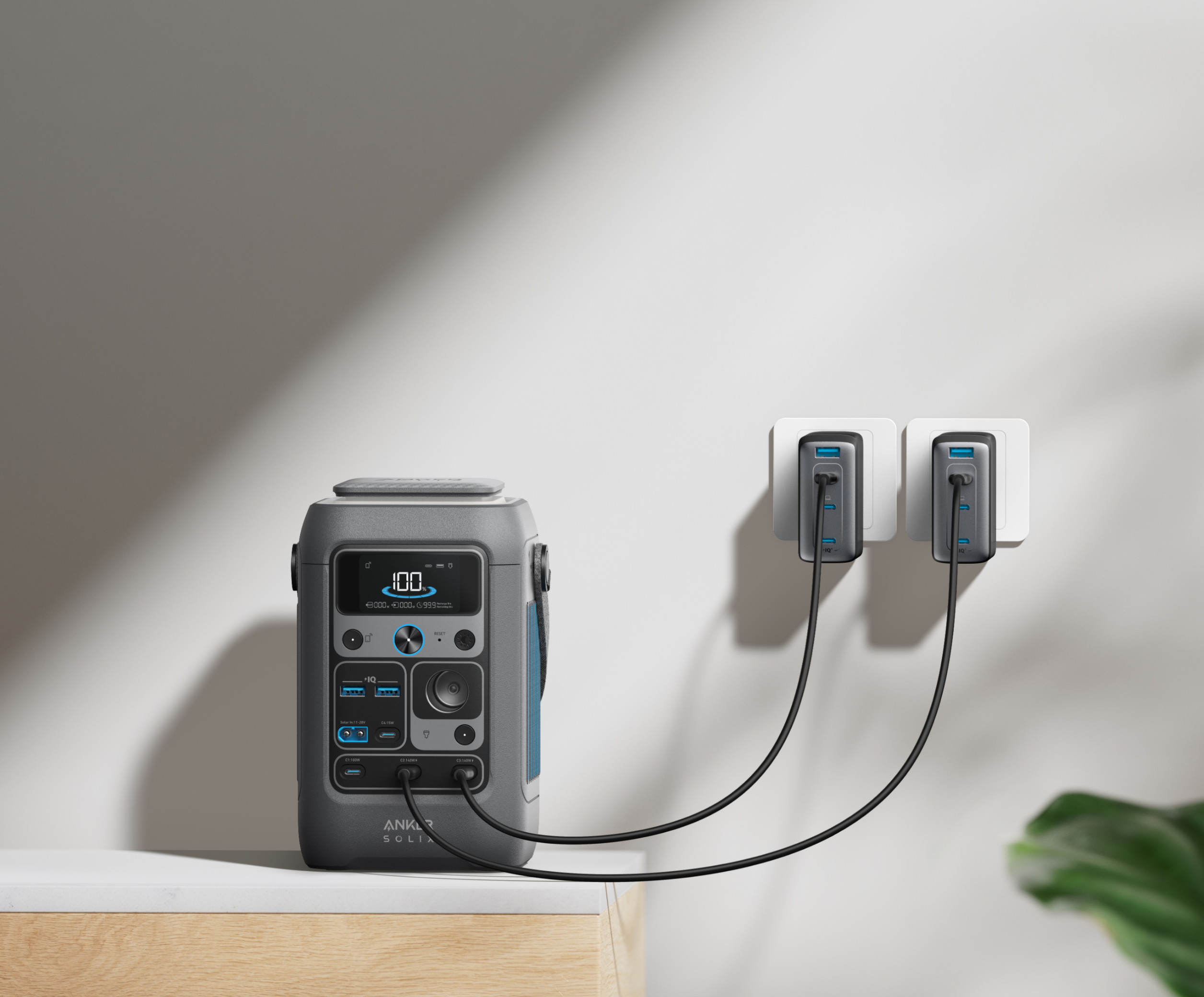 Anker SOLIX C300X DC Bateria Portátil com Alça - 90000mAh (288Wh), Saída CC 300W - 8