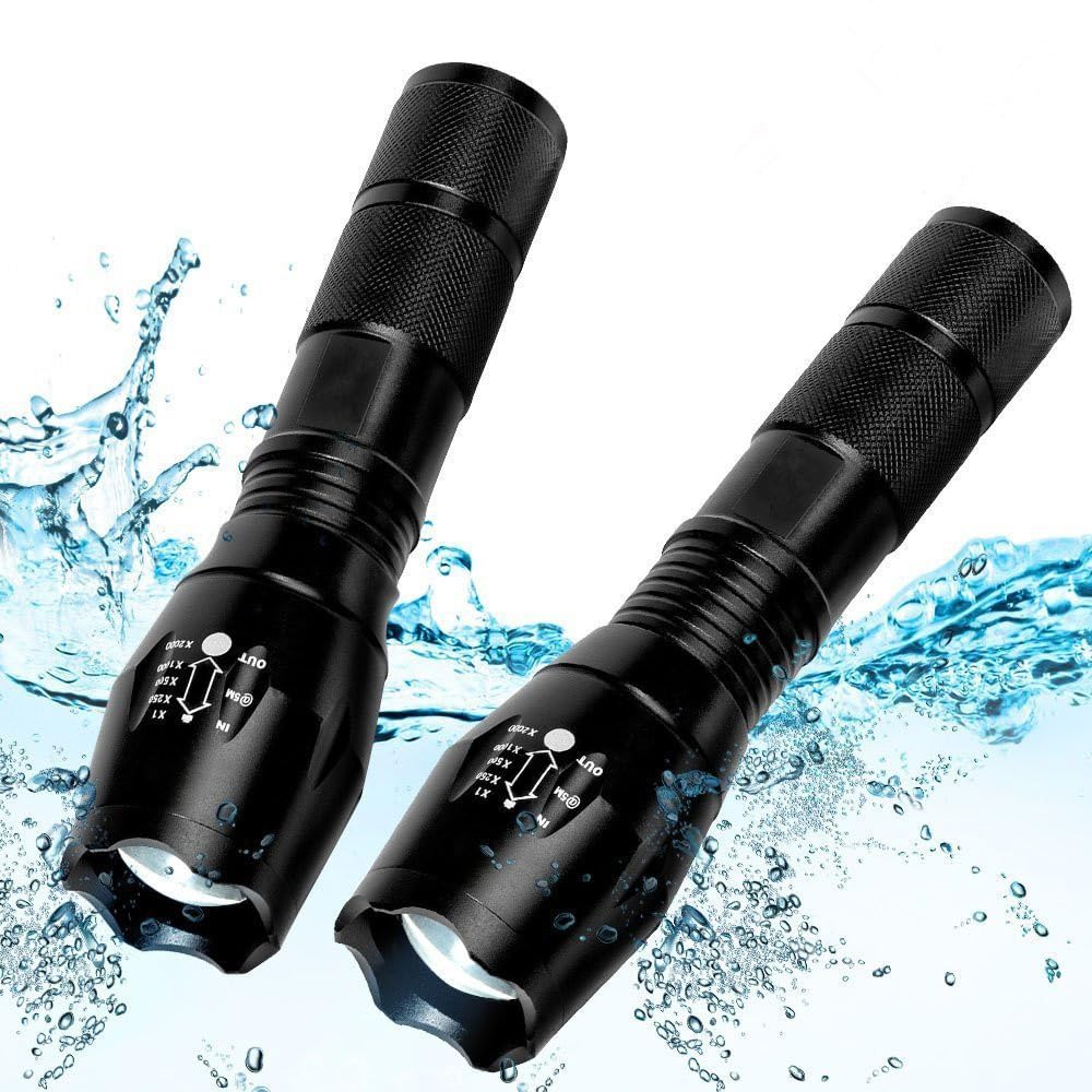 Lampe Torche LED Ultra Puissante 2000 Mètres - Zoom Réglable, Rechargeable USB - Avec Batteries Incluses
