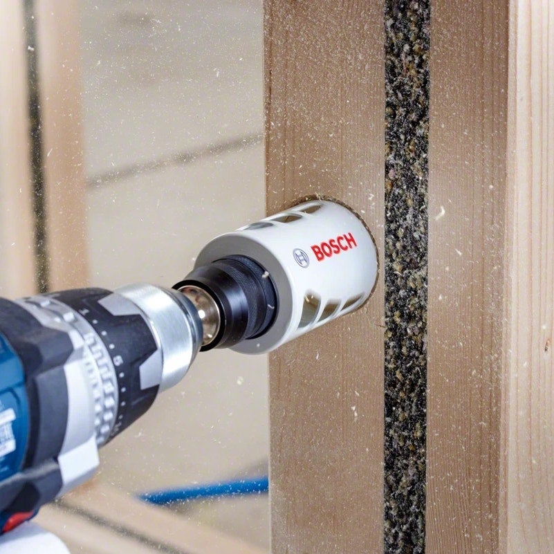 Coffret BOSCH : 6 scies-trépans + 2 adaptateurs + 1 clé Allen - 2608580868 - 2