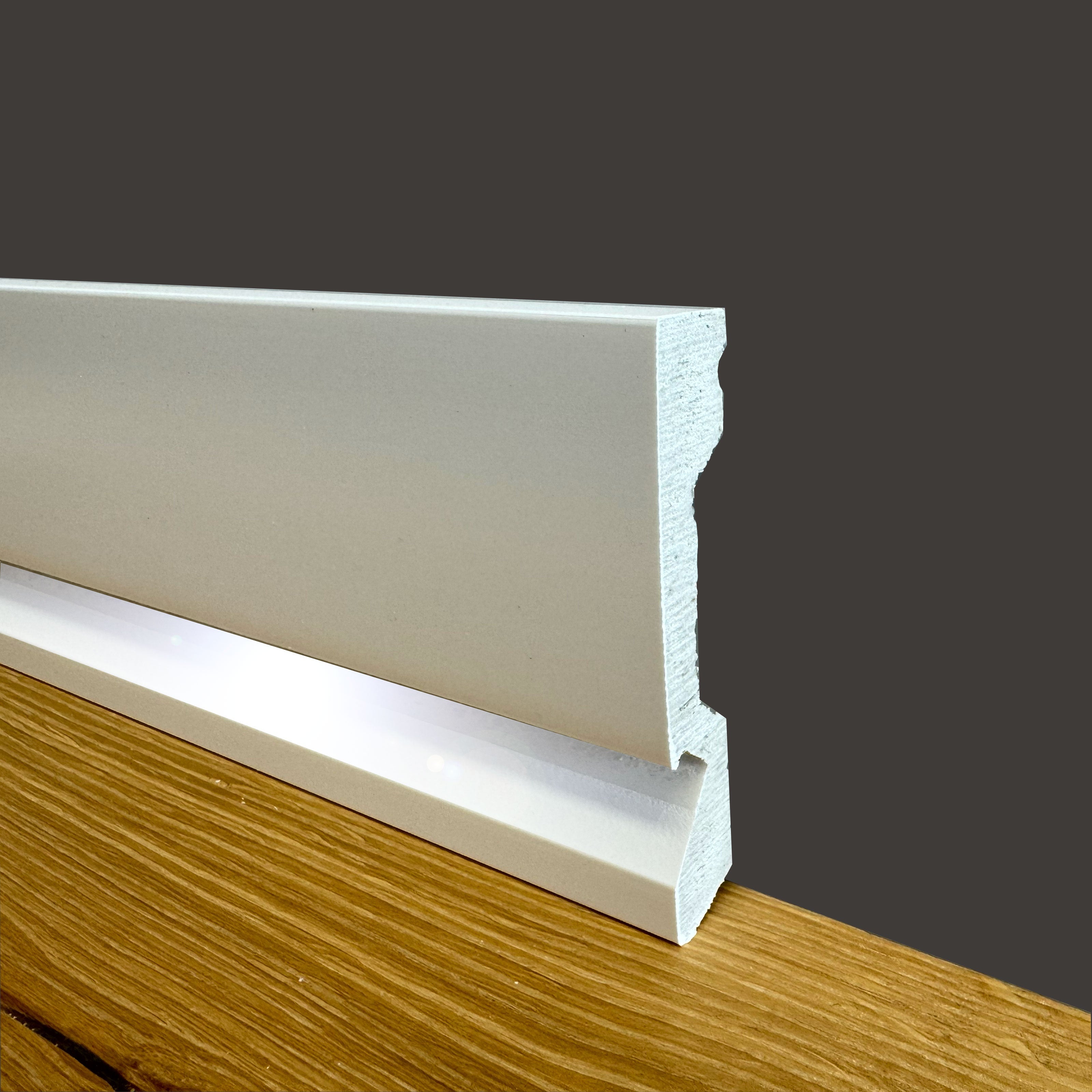 Plinthe encastrée LED CARRÉE en FeelingWood-HD POLYMERS 100x18mm - BLANC (prix au mètre linéaire) - 5