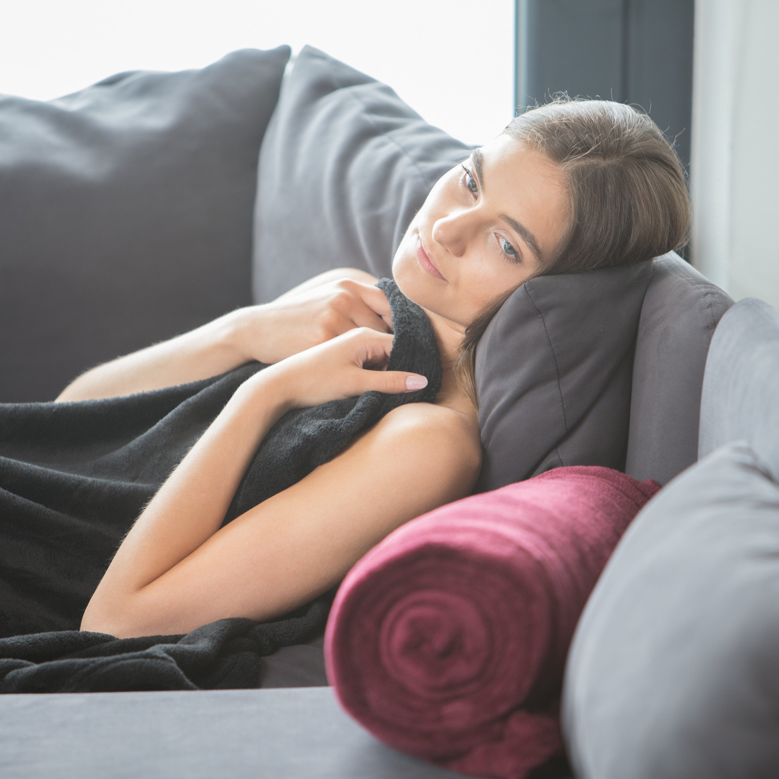 Comfort Collection - Coperta In Pile Super Morbida 150x200 Cm - Leggera E Calda Per Divano E Letto, Colore Nero - 4