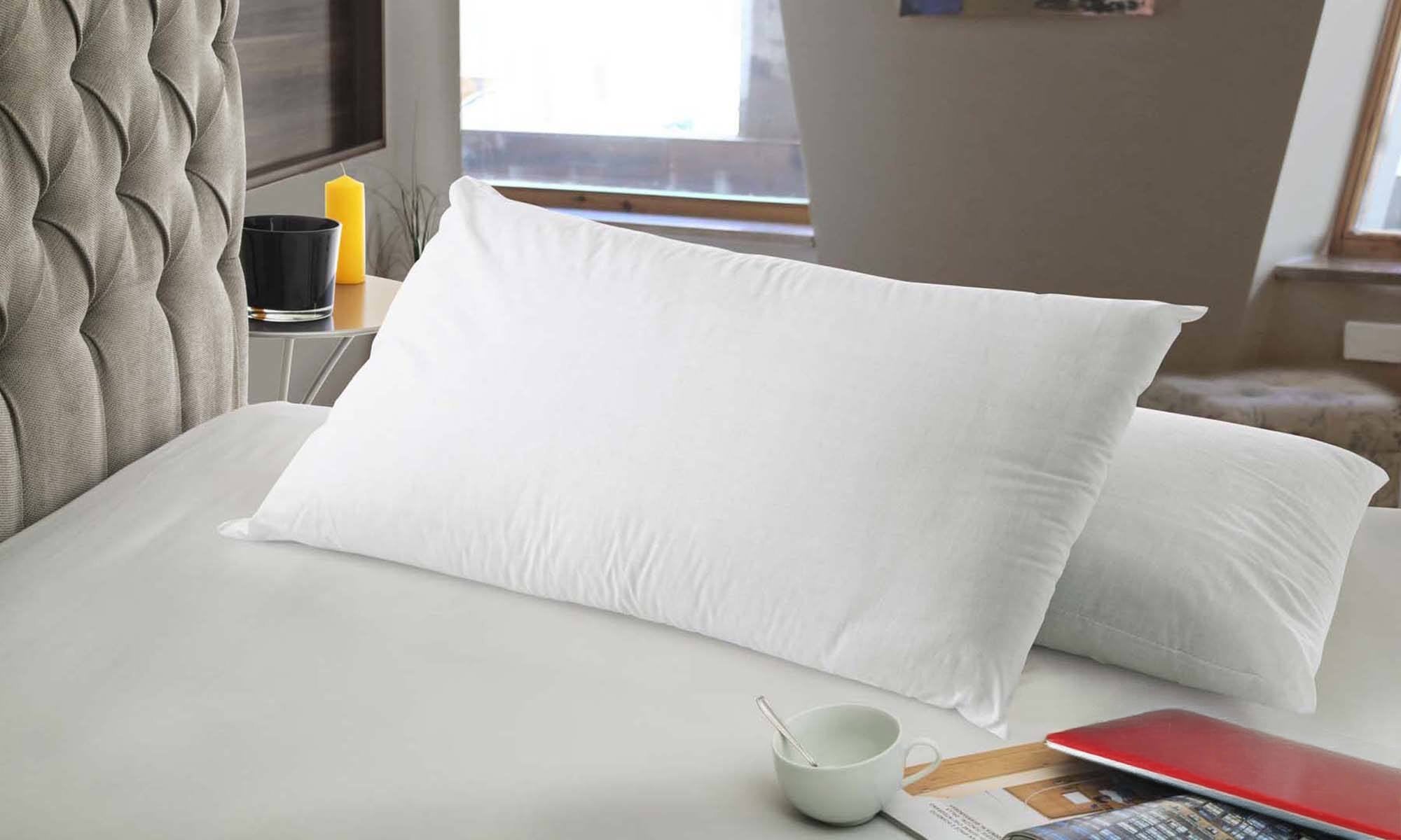 Cojín Made in Italy, Indeformable Antimoho Antibacteriano Antialérgico, Estructura de Tejido, Color Blanco, 15h cm Blanco - 2