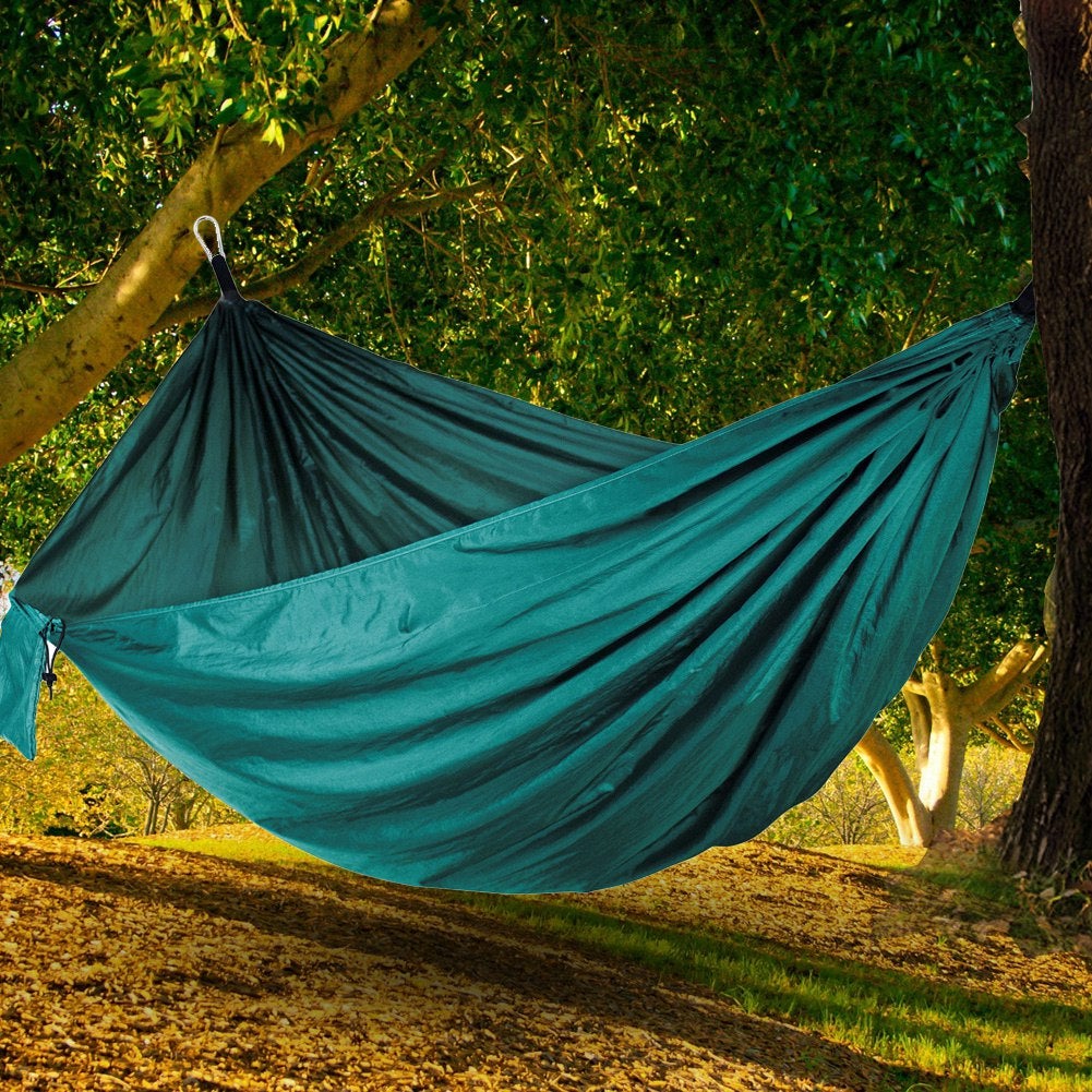Podwójny przenośny hamak podróżny do campingu z paskiem do drzewa (ciemnozielony)