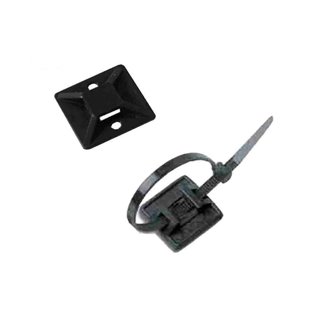 Produzione Di Fascette Di Fissaggio Tubi E Stringi Tubi