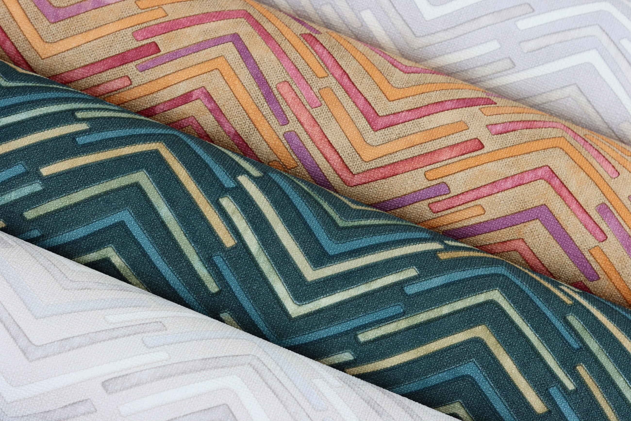 Carta da parati Rasch 560961 - Carta da parati in tessuto non tessuto con motivo a spina di pesce, motivo chevron in bianco e grigio - 4