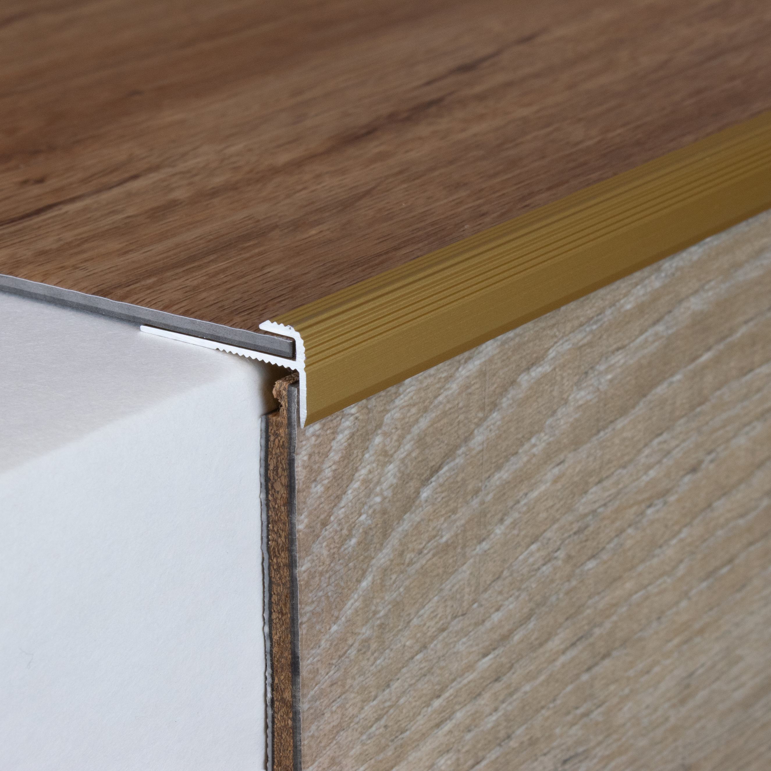 PROVISTON Profilé d'encadrement 25 x 10 x 900 mm Aluminium anodisé Profilé de finition Argent strié Percé - 4