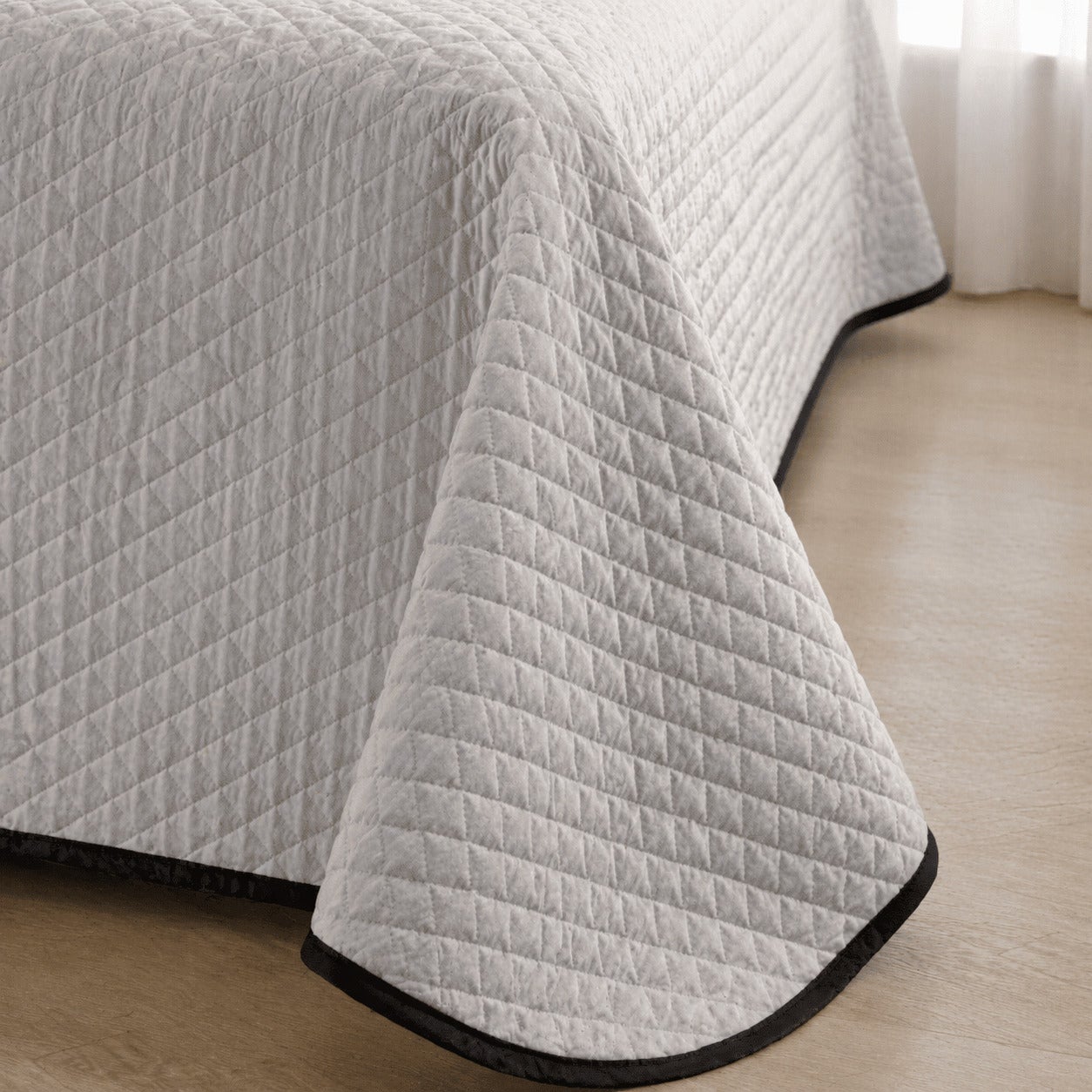 Colcha Bicolor Reversible Gris/Negro Cama 180cm Donegal Collections - 3