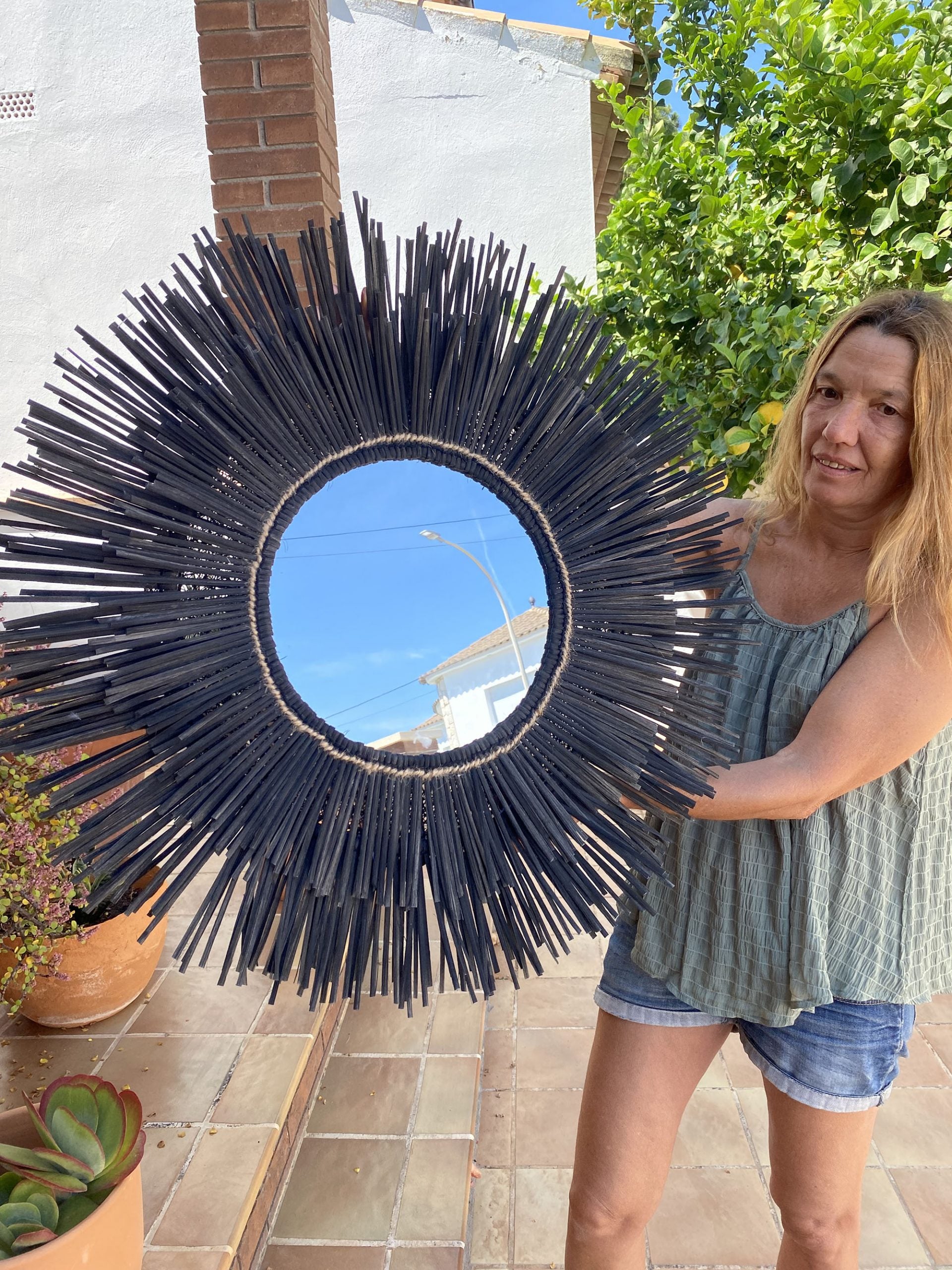 Lustro ścienne z czarnymi włóknami naturalnymi – CANCUN BLACK całkowity Ø90 cm - 2