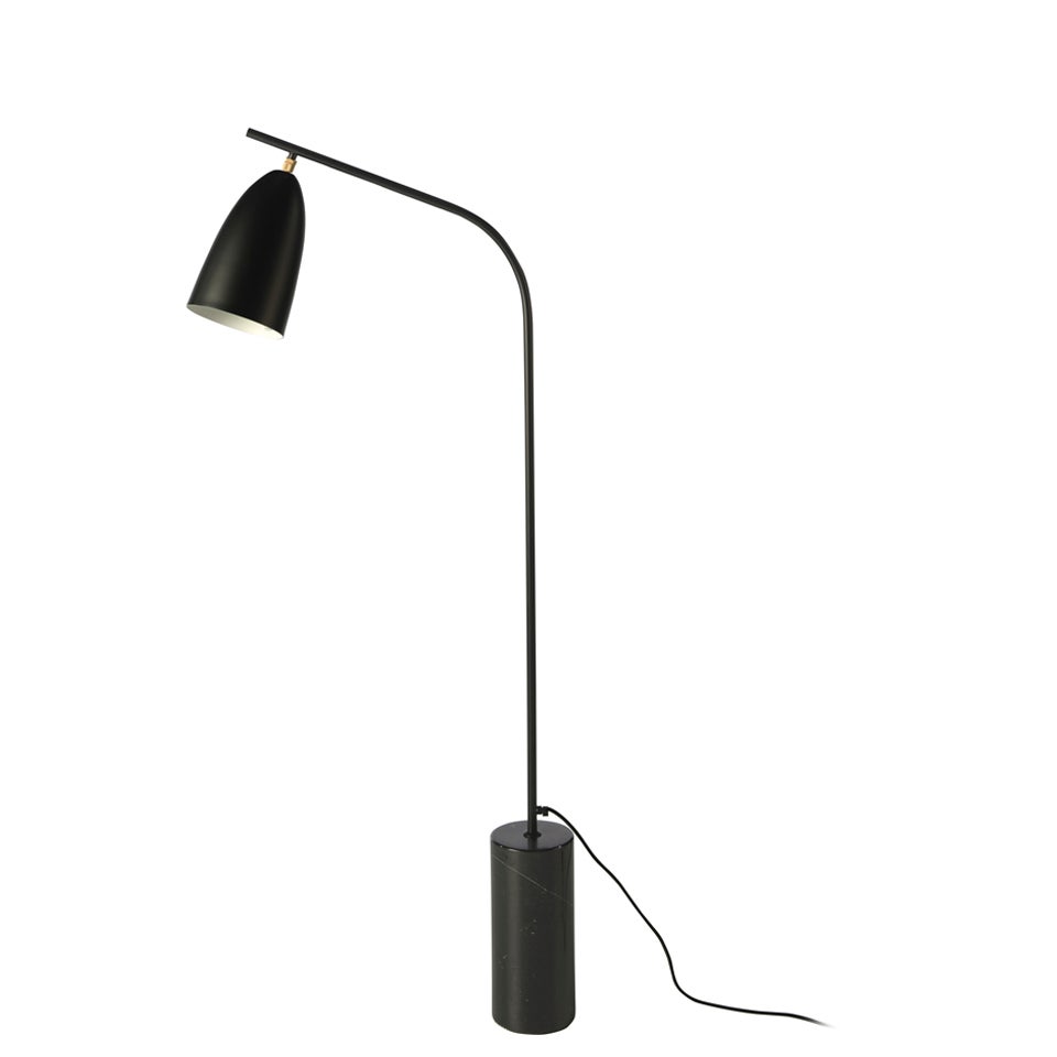 Lampa podłogowa z czarnego marmuru i czarnej stali 62 x 15 x 147 cm