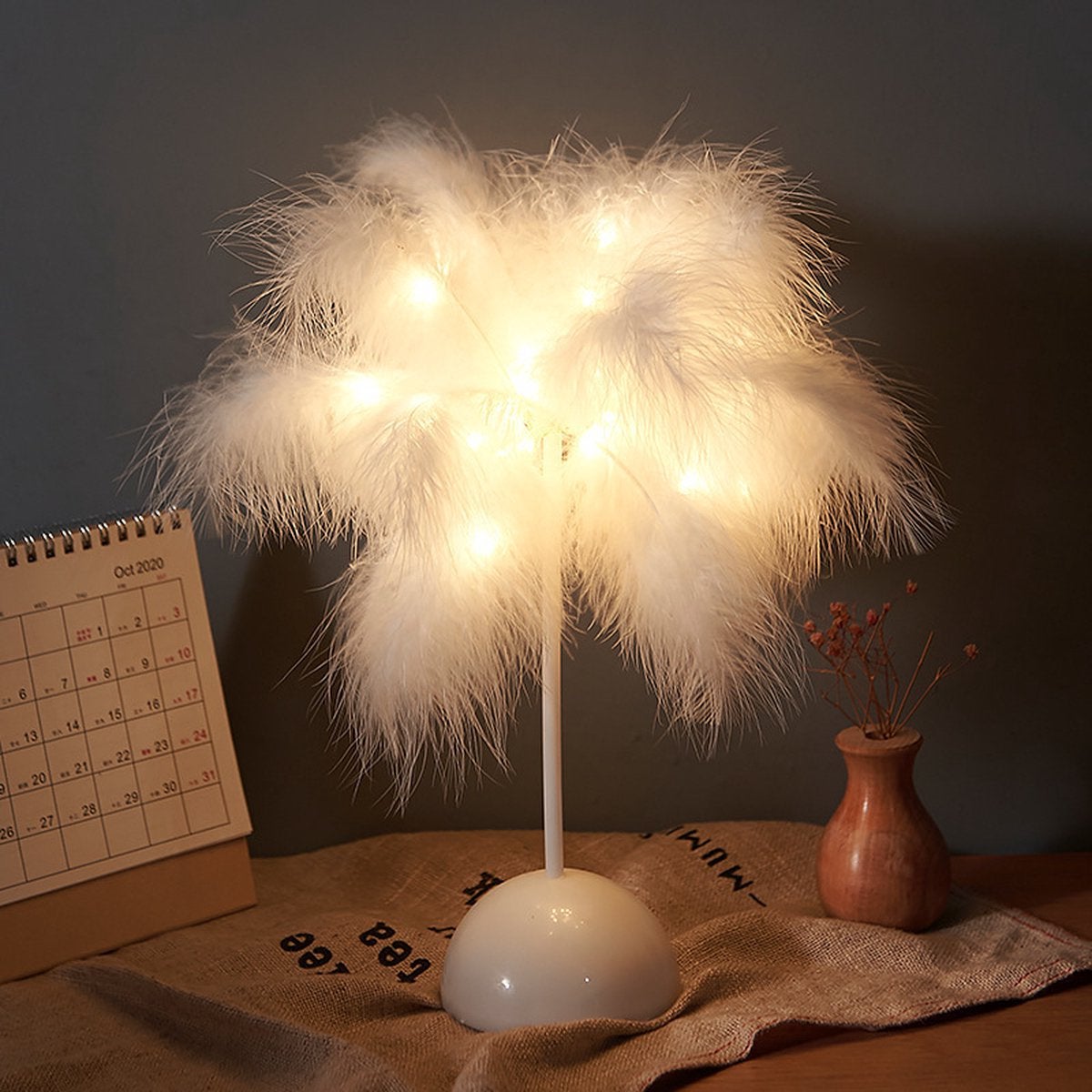 Lampă de masă LED de lux cu primăvară – Design elegant și unic – Lumină albă caldă