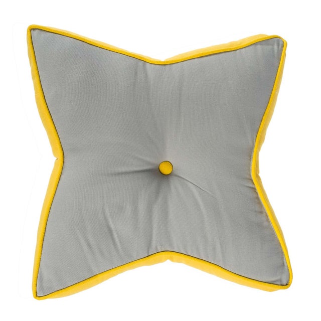 Homescapes Coussin de sol en forme d'étoile gris et jaune